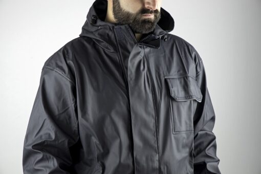 lma orage rain jacket 2055 navy close shot 2