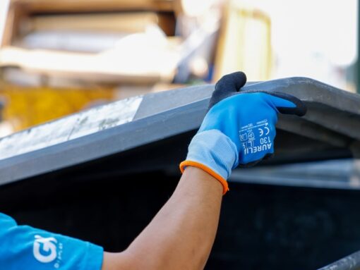 aurelia blue fully coated latex glove 130 action