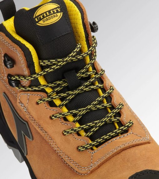 diadora classic mid boot brown close up
