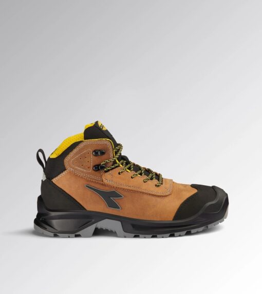 diadora classic mid boot side